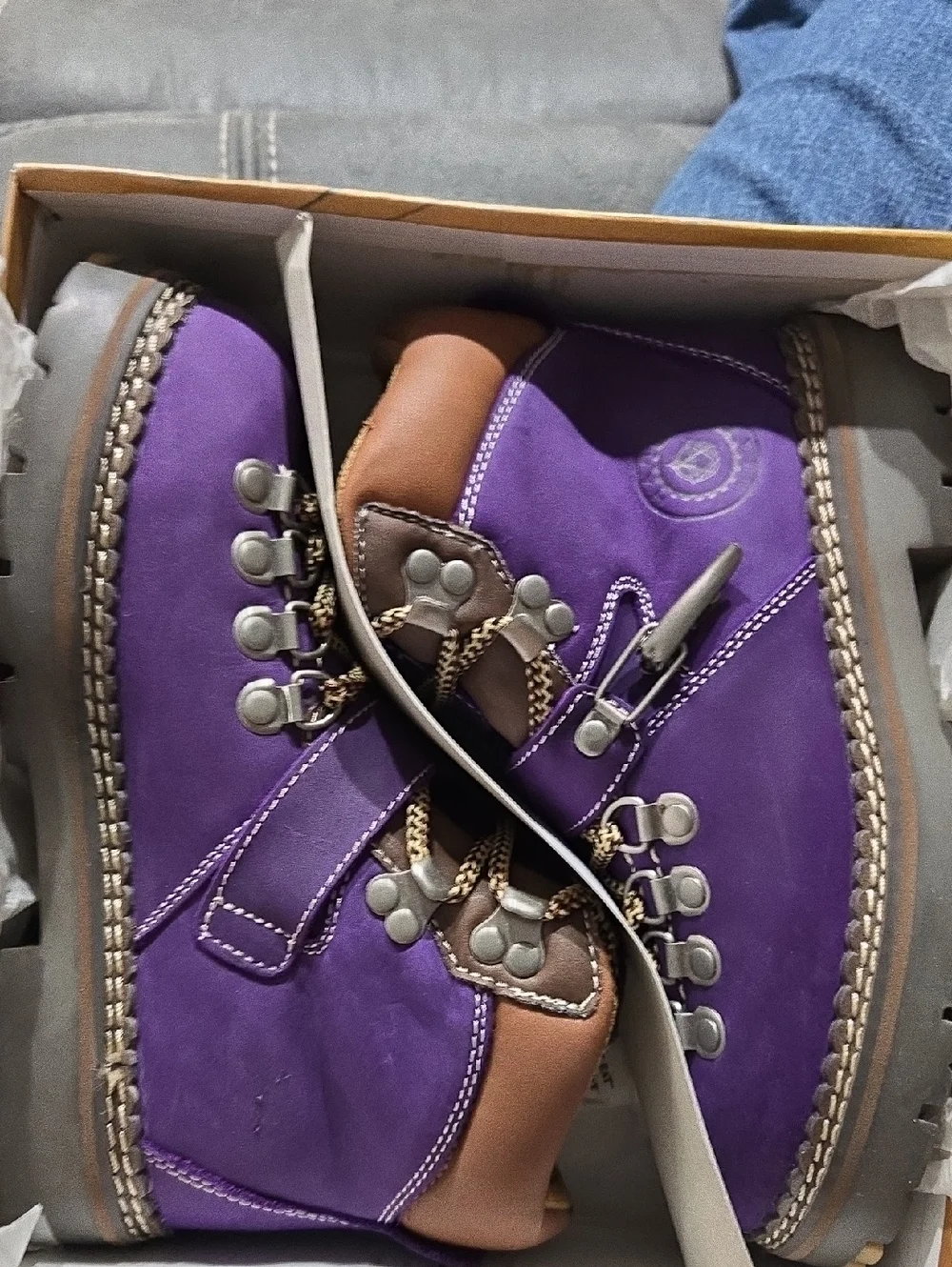 Candie’s Alpine Lilac Leather Hiking Boots, Size 7, New - Picture 1 of 6